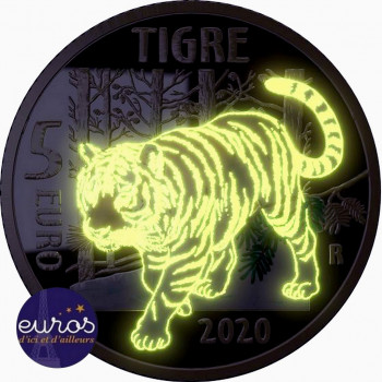 Avers 5 euros ITALIE 2020 phosphorescente, vue de nuit - Le Tigre - Espèces animales en voie d'extinction - Belle Epreuve